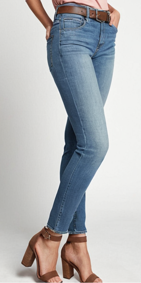 Modern skinny light blue stretchable jeans women